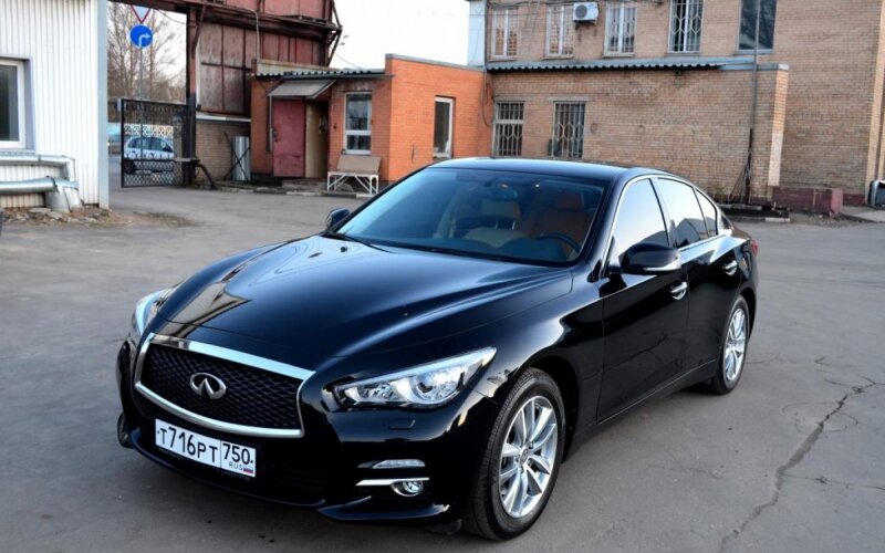 Infiniti Q50
